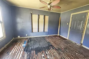 402 E State St, Groesbeck, TX 76642 - Photo 13