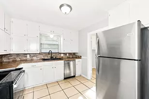 6609 Chilton Dr, North Richland Hills, TX 76182 - Photo 3
