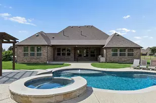 212 W Aurora Vista Trail, Aurora, TX 76078 - Photo 5