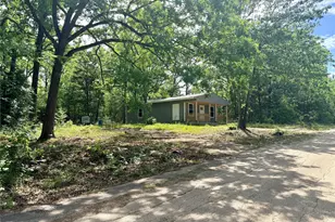 7137 Cayuga Dr, Mabank, TX 75156 - Photo 11