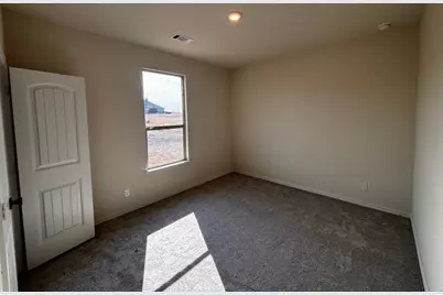 135 Big Sky Road, Decatur, TX 76234 - Photo 5