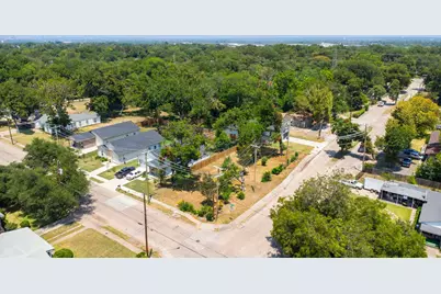 4740 Cranfill Drive, Dallas, TX 75216 - Photo 1