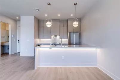 1900 S Ervay Street #310, Dallas, TX 75215 - Photo 3