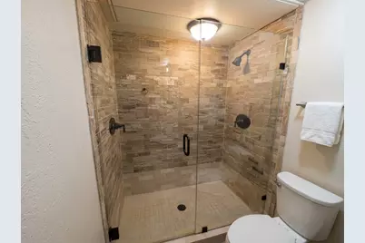6109 Scenic Drive, Rowlett, TX 75088 - Photo 9
