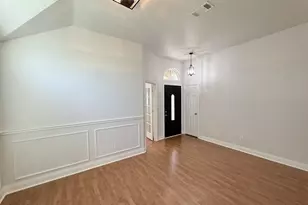 2749 Crystal Glenn Cir, Hurst, TX 76054 - Photo 7