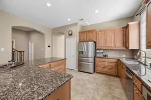 915 Wyndham Way, Allen, TX 75013 - Photo 11