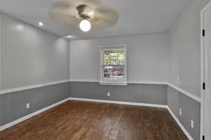2706 Oak Cliff Ln, Arlington, TX 76012 - Photo 21
