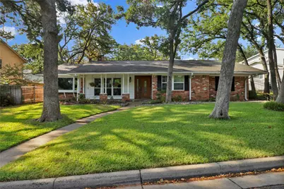 2706 Oak Cliff Lane, Arlington, TX 76012 - Photo 1