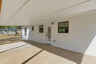 205 Lacewell St, Jacksboro, TX 76458 - Photo 37