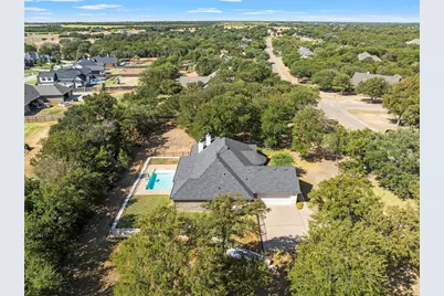 580 Whispering Oaks, China Spring, TX 76633 - Photo 39