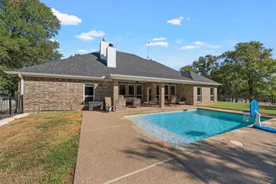 580 Whispering Oaks, China Spring, TX 76633 - Photo 31