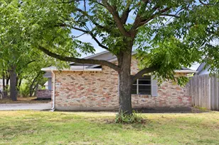 4349 Chestnut Dr, Mesquite, TX 75150 - Photo 1