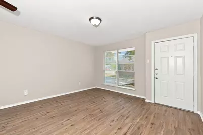 4349 Chestnut Drive, Mesquite, TX 75150 - Photo 3
