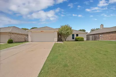 920 Cedar Ridge Lane, Burleson, TX 76028 - Photo 1