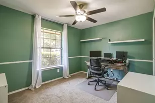 5921 Chisholm Trail, Haltom City, TX 76148 - Photo 31