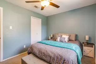 5921 Chisholm Trail, Haltom City, TX 76148 - Photo 27