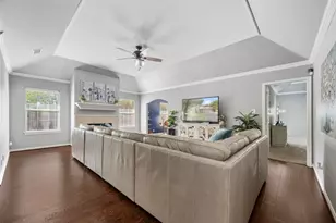 700 Blanton Dr, Sherman, TX 75092 - Photo 5