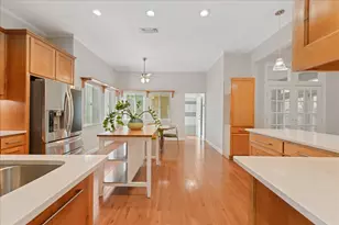 1929 Highland Park Cir, Denton, TX 76205 - Photo 3