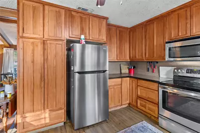 400 S 8th Avenue, Teague, TX 75860 - Photo 15