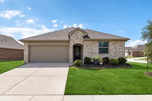 2000 Angus Dr, Little Elm, TX 75068 - Photo 1