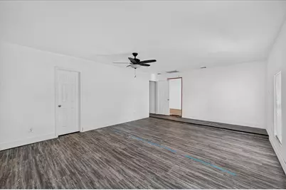 4809 Melinda Drive, Forest Hill, TX 76119 - Photo 11