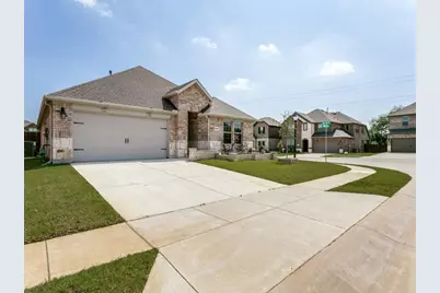 9704 Autumn Leaves Lane, Aubrey, TX 76227 - Photo 3
