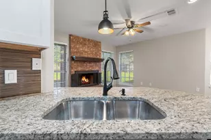 2013 Wood Trail, Azle, TX 76020 - Photo 15