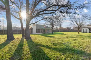 2013 Wood Trail, Azle, TX 76020 - Photo 35