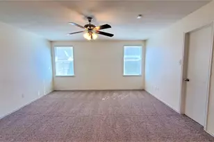 7536 Almondale Dr, Fort Worth, TX 76131 - Photo 9