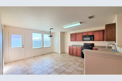 7536 Almondale Drive, Fort Worth, TX 76131 - Photo 7