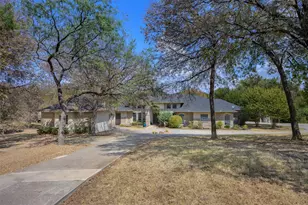 6413 Shoreline Dr, Little Elm, TX 75068 - Photo 1