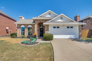 1562 Shalfont Ln, Garland, TX 75040 - Photo 1
