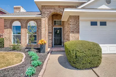 1562 Shalfont Lane, Garland, TX 75040 - Photo 3