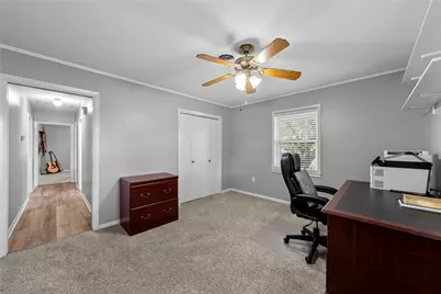 407 E Walnut Street, Abbott, TX 76621 - Photo 21