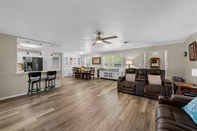407 E Walnut Street, Abbott, TX 76621 - Photo 7