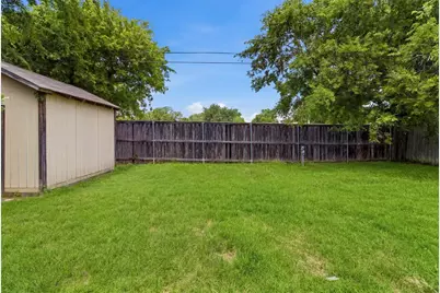 2729 Posey Drive, Irving, TX 75062 - Photo 33