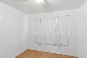 2729 Posey Dr, Irving, TX 75062 - Photo 25
