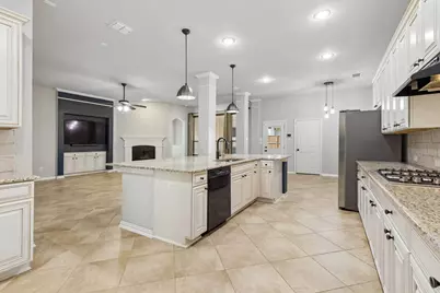 6955 Clay Academy Boulevard, Dallas, TX 75236 - Photo 5