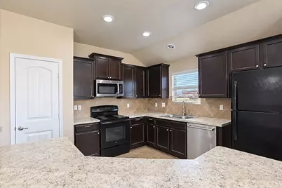 1213 Lambert Drive, Princeton, TX 75407 - Photo 3