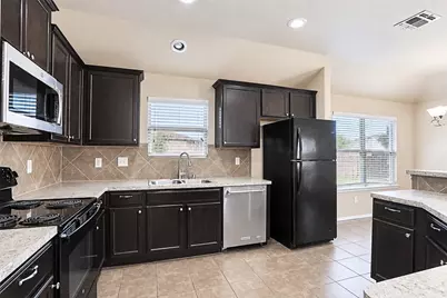 1213 Lambert Drive, Princeton, TX 75407 - Photo 5