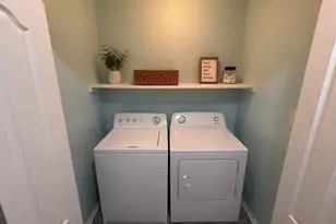7073 Wax Berry Dr, Dallas, TX 75249 - Photo 9