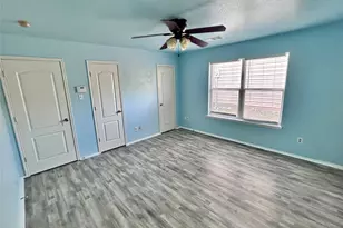 7073 Wax Berry Dr, Dallas, TX 75249 - Photo 19