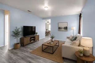 7073 Wax Berry Dr, Dallas, TX 75249 - Photo 3