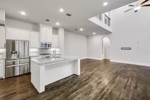 620 Surrey Ln, Flower Mound, TX 75022 - Photo 9