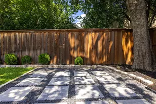 1537 Mapleton Dr, Dallas, TX 75228 - Photo 23