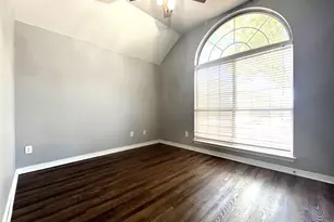 518 Wild Springs Dr, Midlothian, TX 76065 - Photo 13