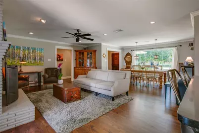 6221 Town Hill Lane, Dallas, TX 75214 - Photo 11