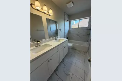 2300 Brooklake Street W, Denton, TX 76207 - Photo 17