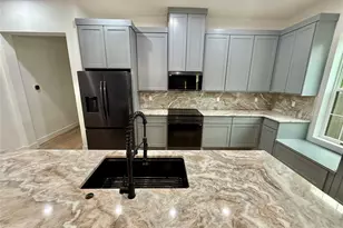 2936 Henry Rd, Lancaster, TX 75134 - Photo 7