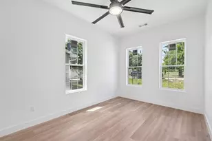 2936 Henry Rd, Lancaster, TX 75134 - Photo 13